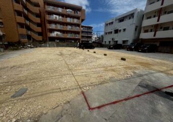 浦添市内間RC3階造アパート解体撤去工事
