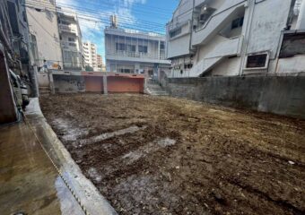 那覇市松尾木造２棟解体撤去工事